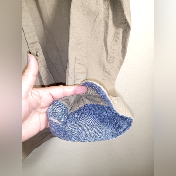 Wrangler Tan Button-Up Shirt - Picture 3 of 11